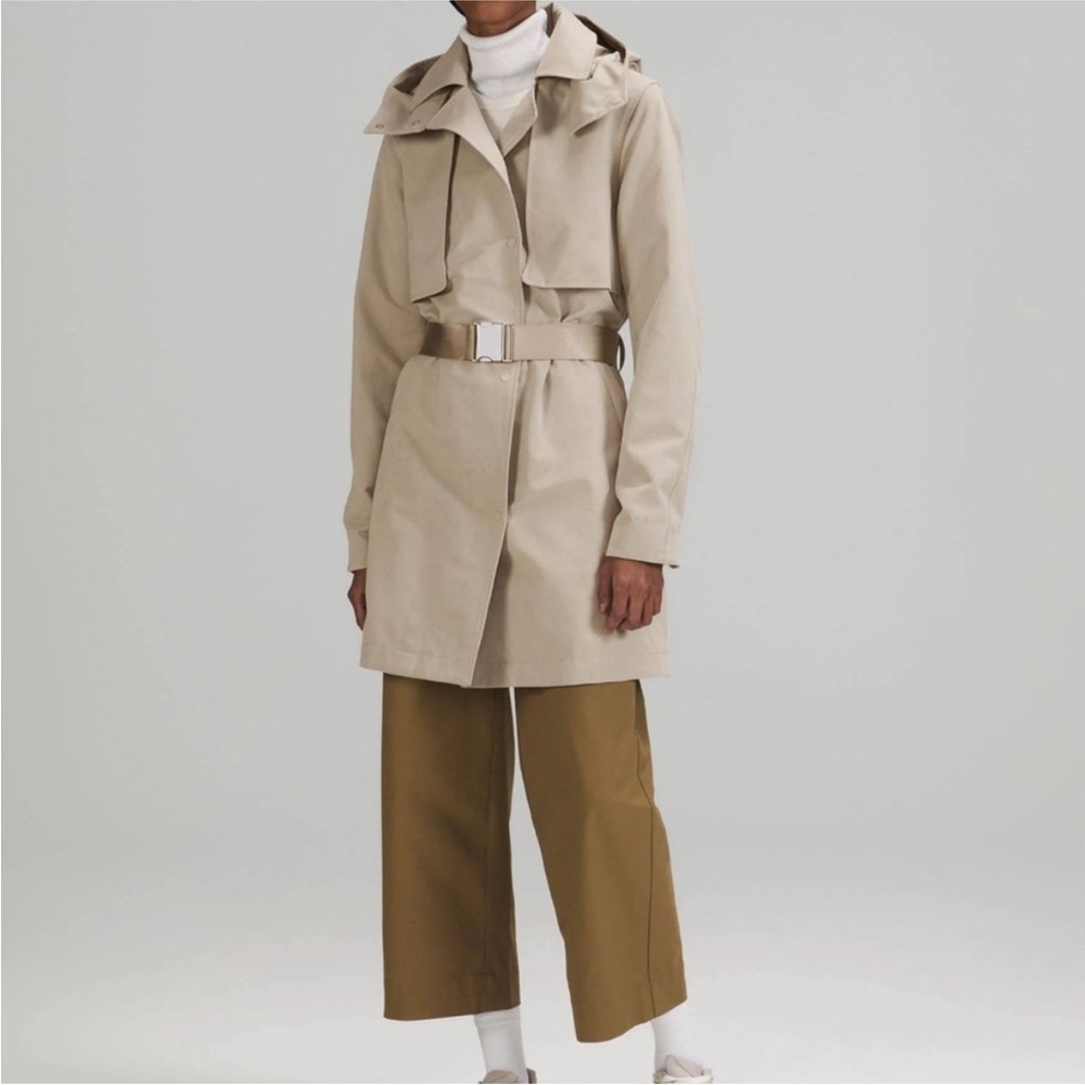Lululemon Athletica Beige Trench Coat